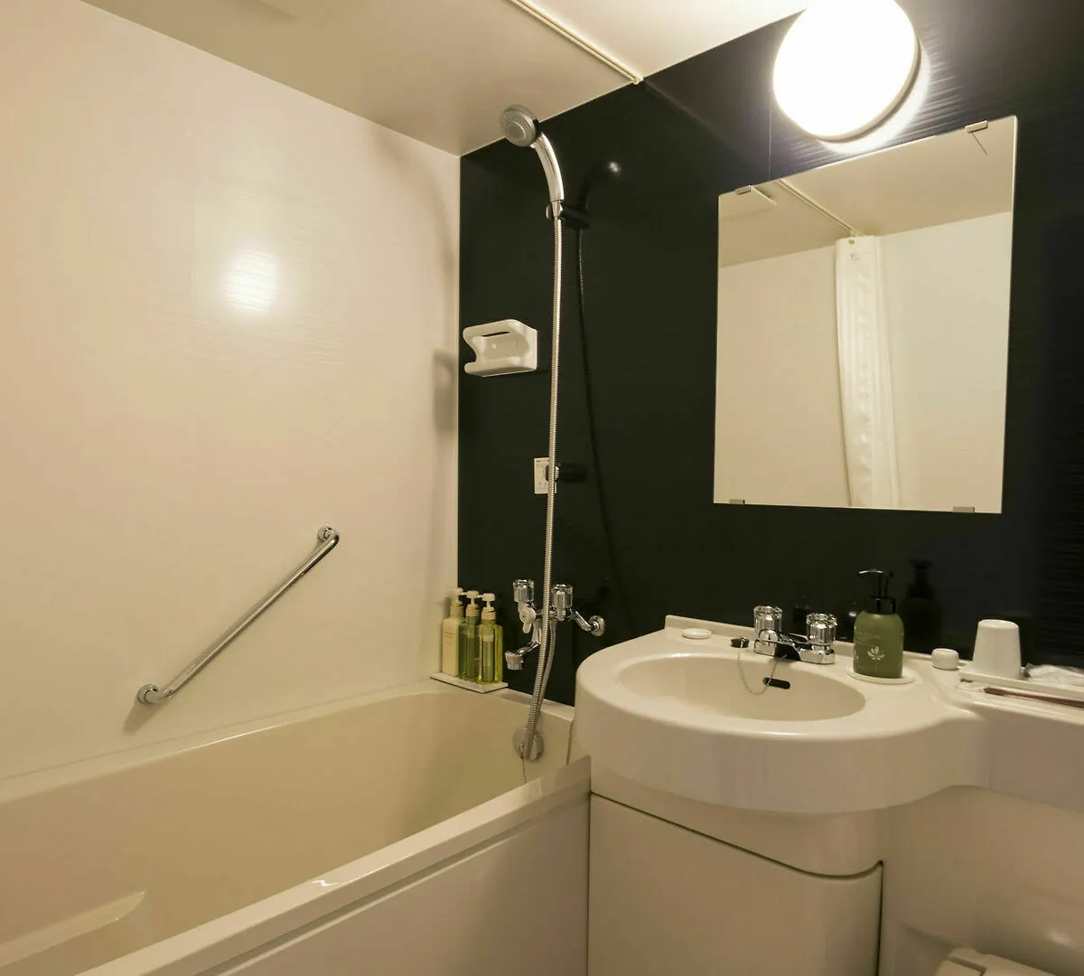 North Gate Inn Abira Bed & Breakfast